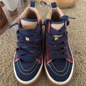 Old Navy Kids Shoes - Navy and Burgundy